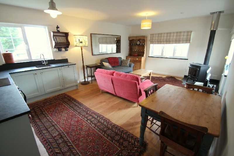 Click here for more about Linhay Cottage