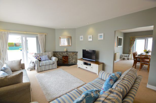 Click here for more about Seven Bays House