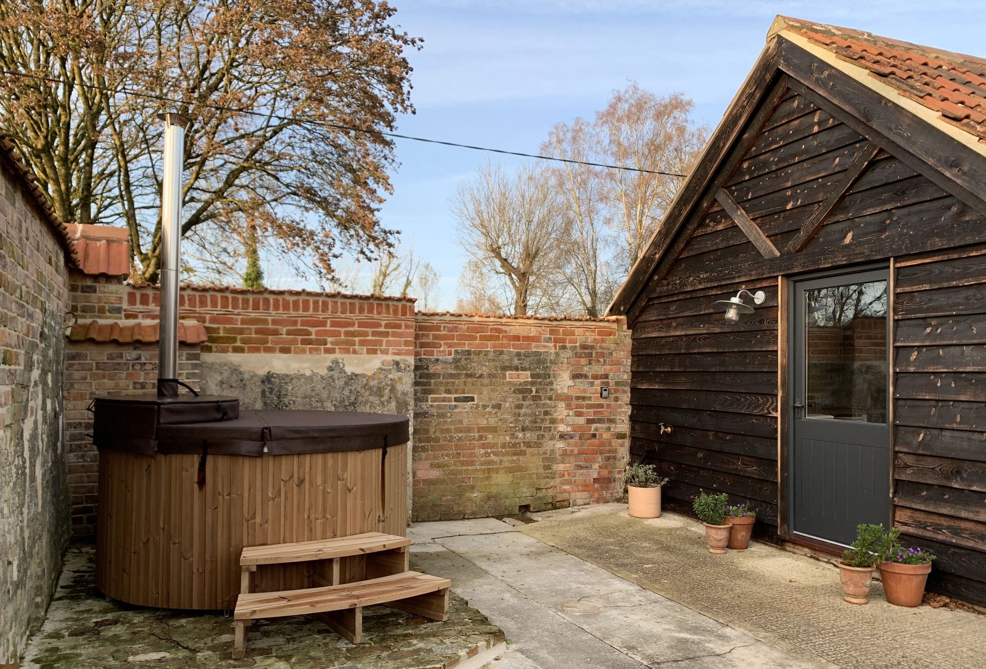 Click here for more about Park Farm Byre