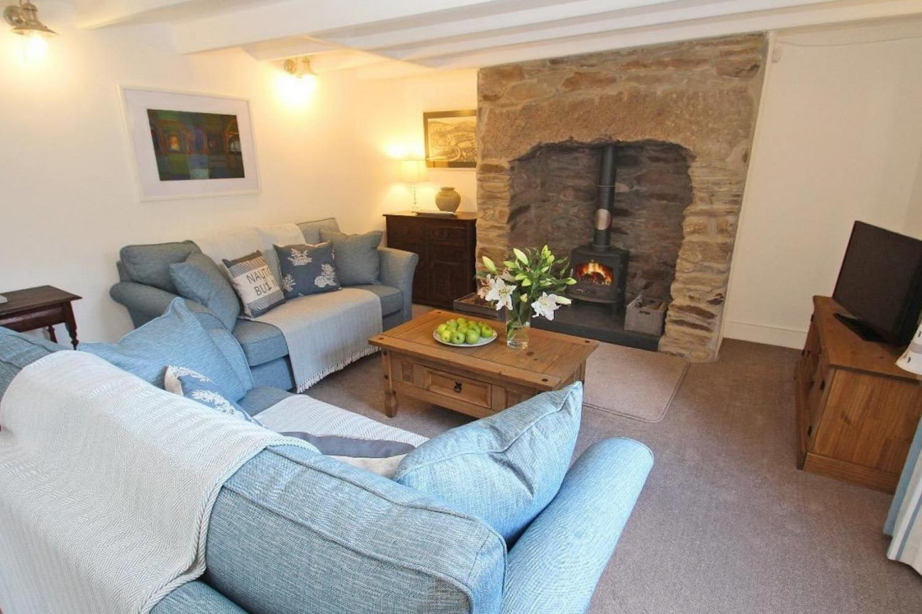 Click here for more about Sunray Cottage