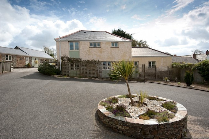 Click here for more about Sunlight Cottage