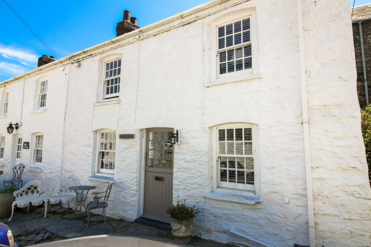 Click here for more about Beach Hill Cottage
