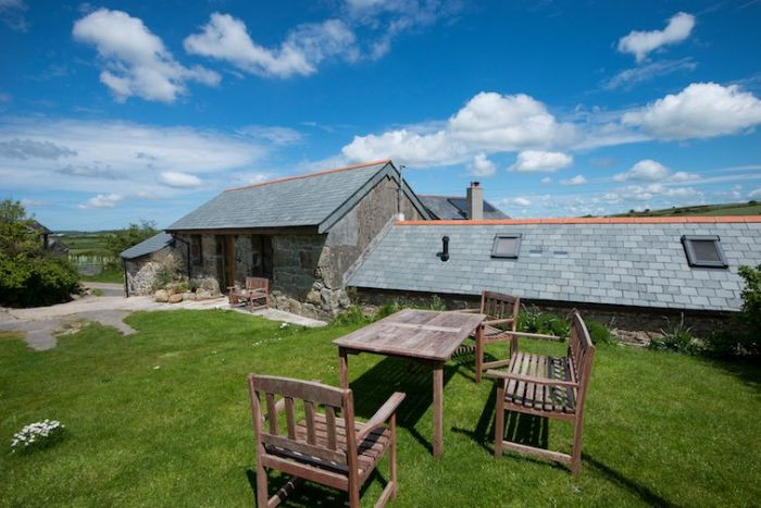 Click here for more about Treganoon Round Barn
