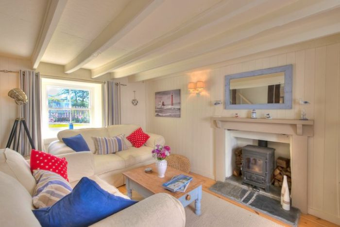 Click here for more about Thimble Cottage
