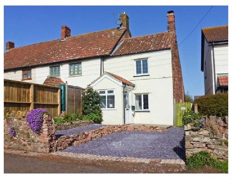 Click here for more about Hillside Cottage