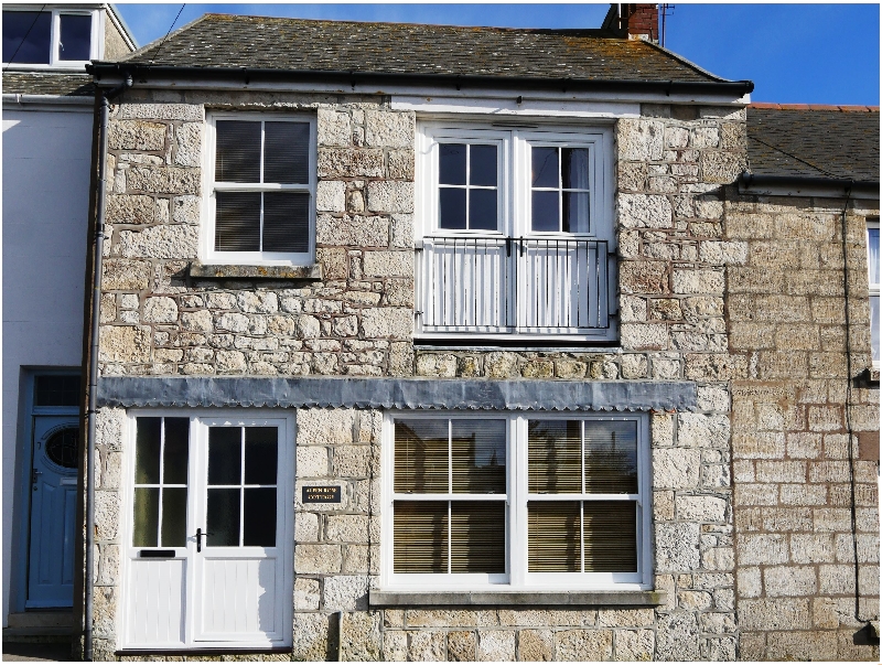 Click here for more about Alpen Rose Cottage