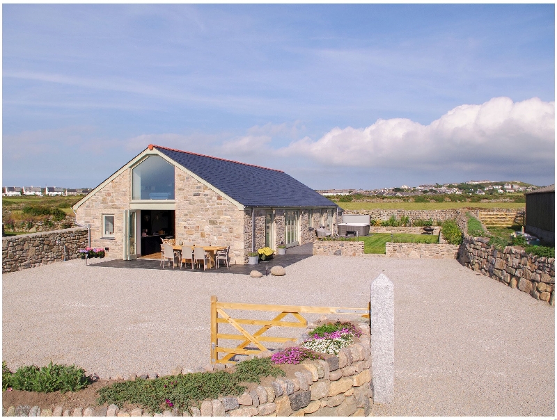 Click here for more about See Two Seas- Cape Cornwall