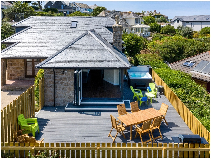 Click here for more about Rocky Close