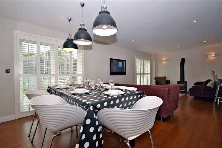 Click here for more about Talland 11