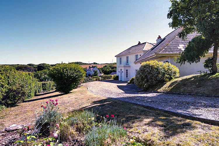 Click here for more about Holset House